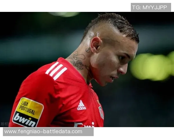 中超精彩对决尤文图斯逆转本菲卡帽子戏法点燃全场激情